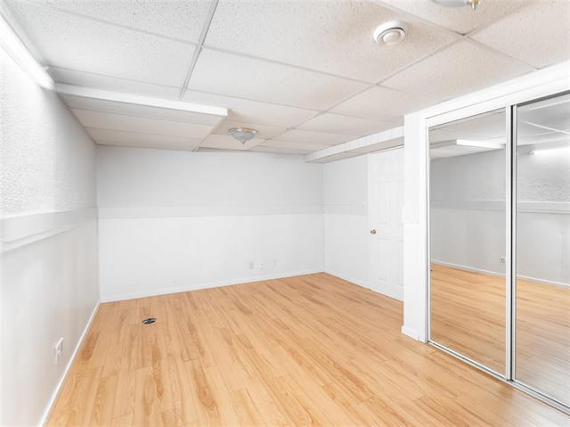 132 Foxwarren Dr, Winnipeg, MB