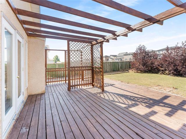 132 Foxwarren Dr, Winnipeg, MB