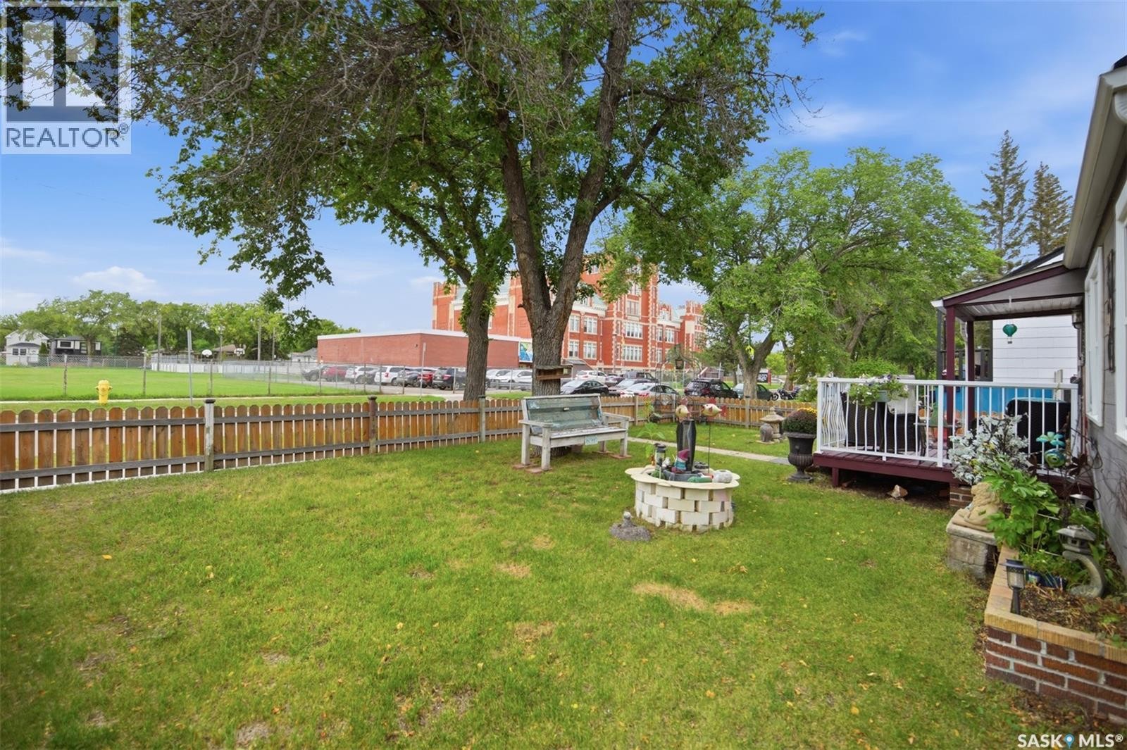 738 K Avenue S, Saskatoon, SK