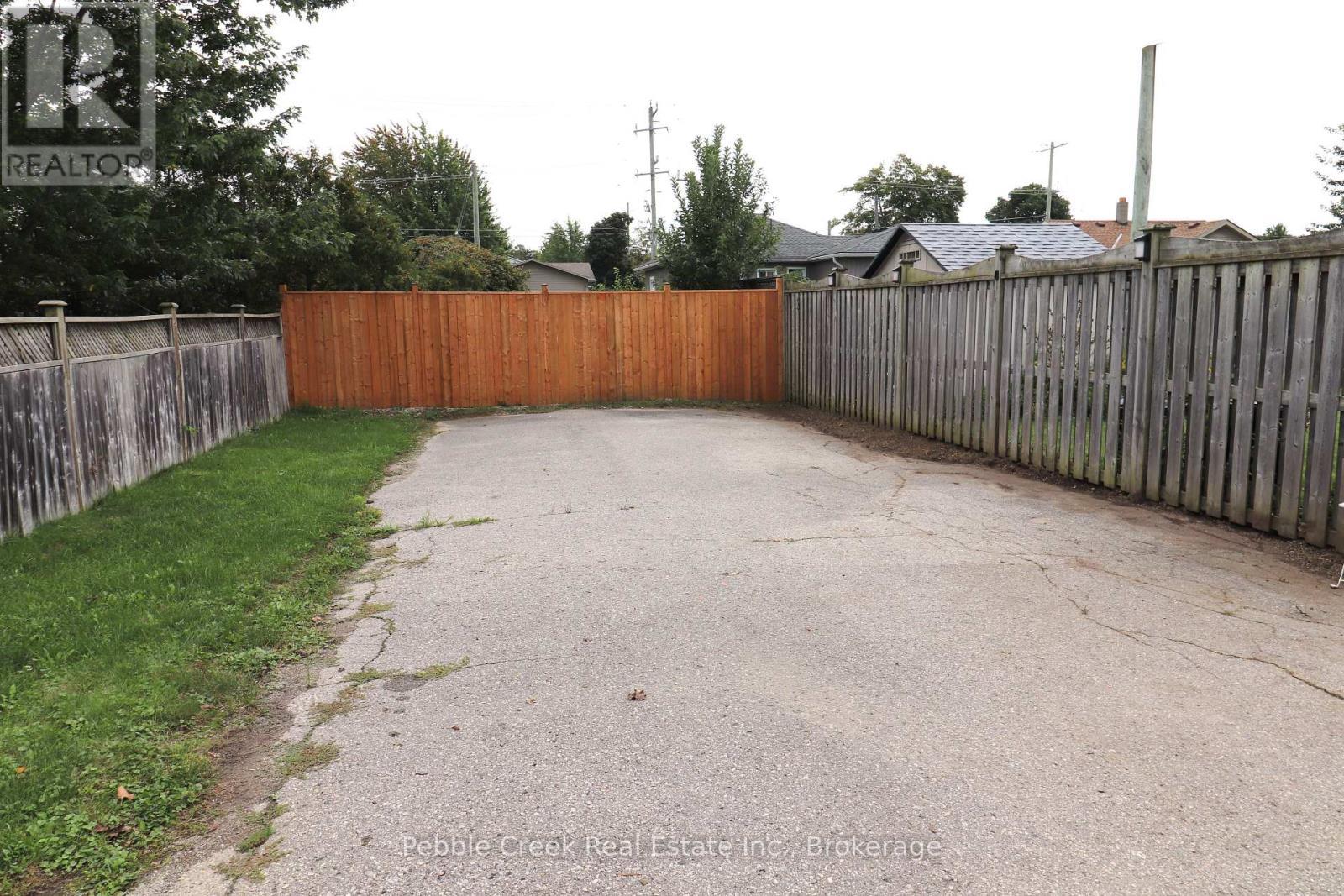 206 Picton Street E, Goderich (Goderich (Town)), ON