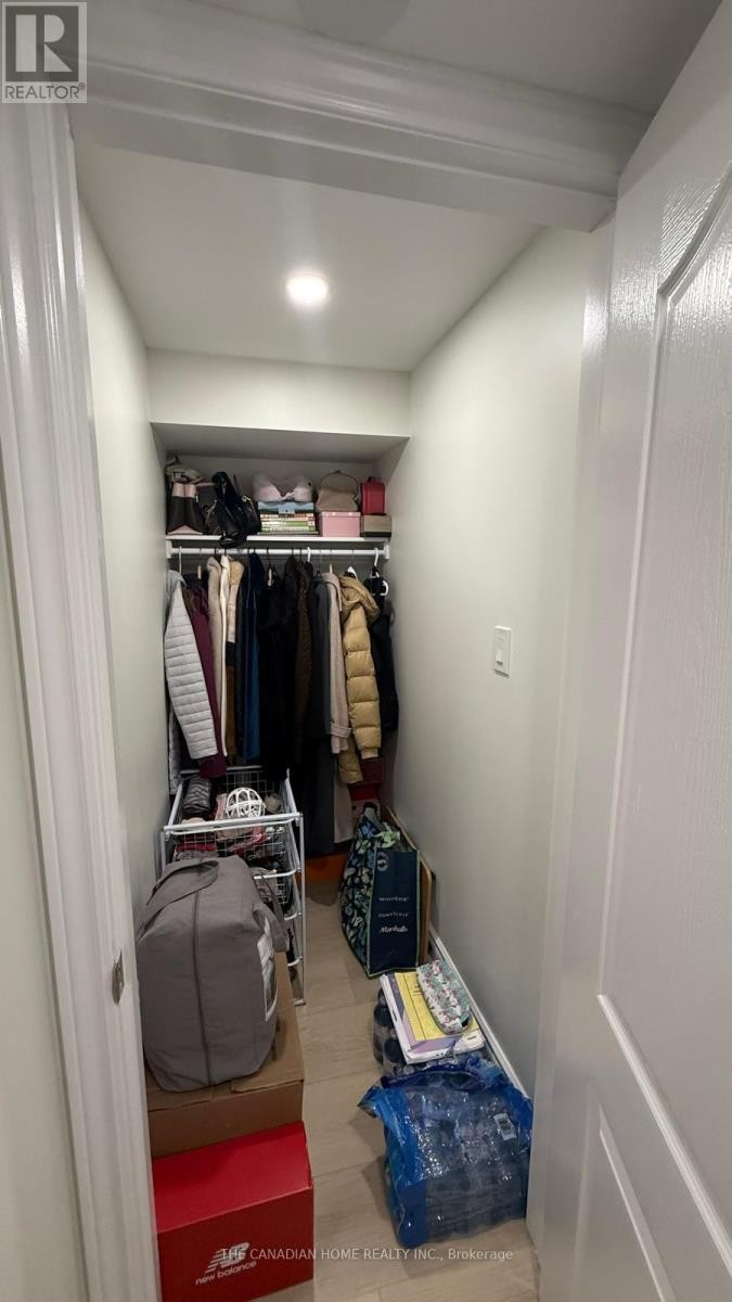 1261 Rose Way, Milton, ON