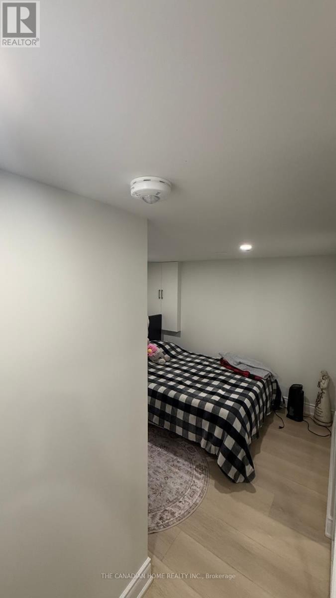 1261 Rose Way, Milton, ON