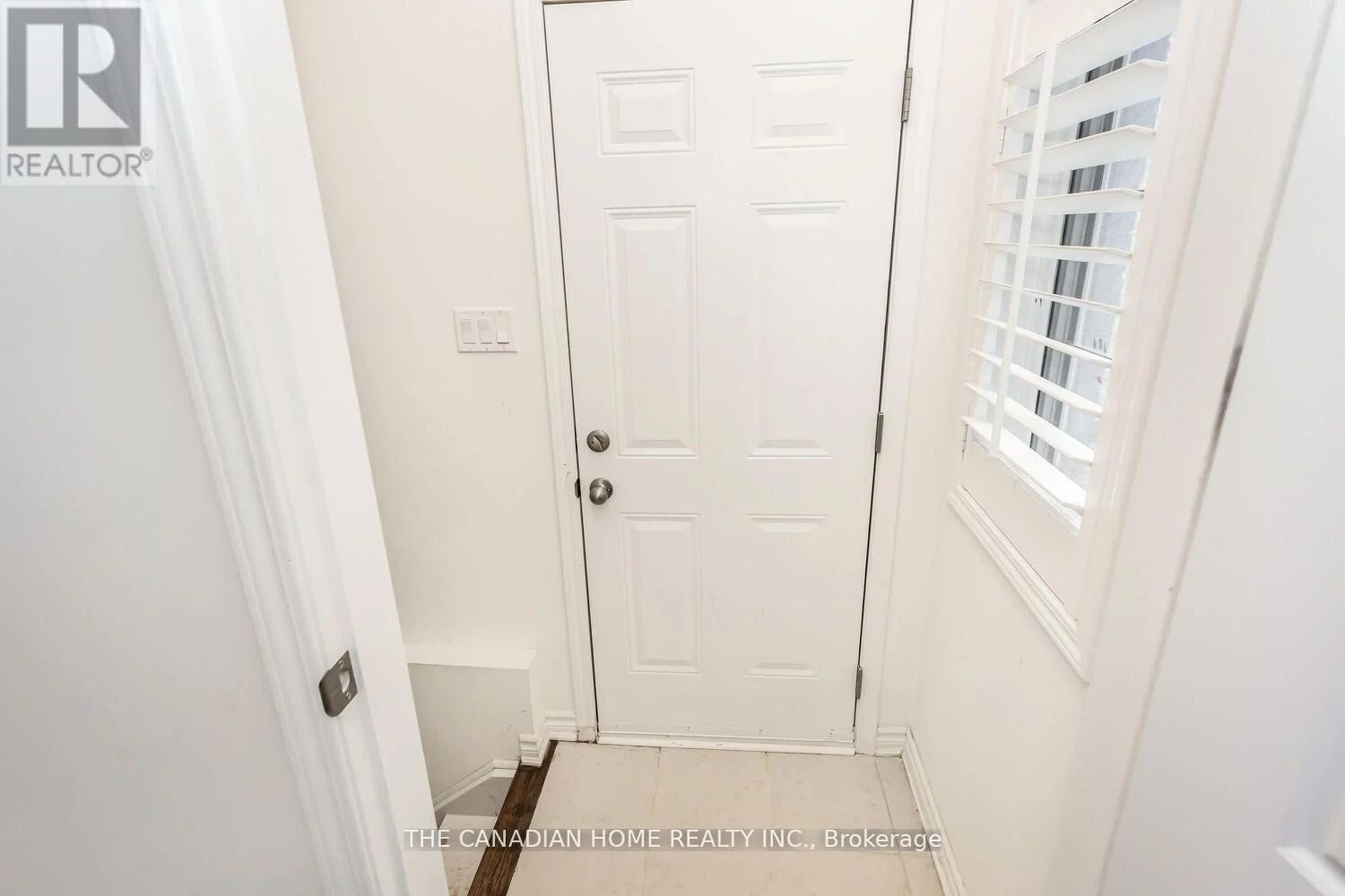 1261 Rose Way, Milton, ON