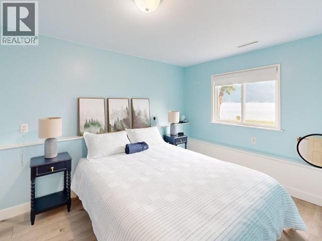 2440 Jenkinson Road, Powell River, BC