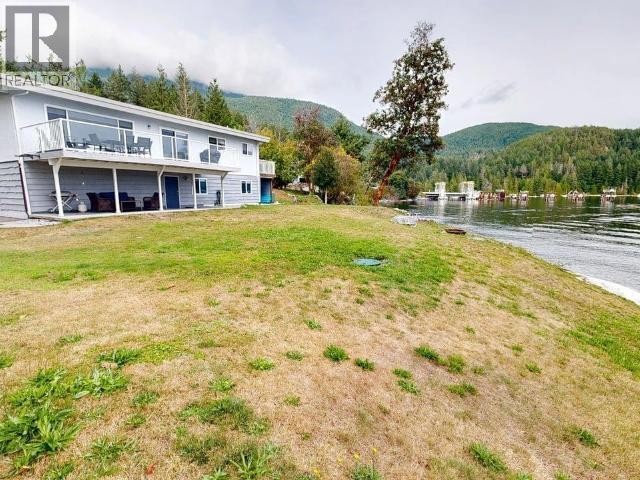 2440 Jenkinson Road, Powell River, BC