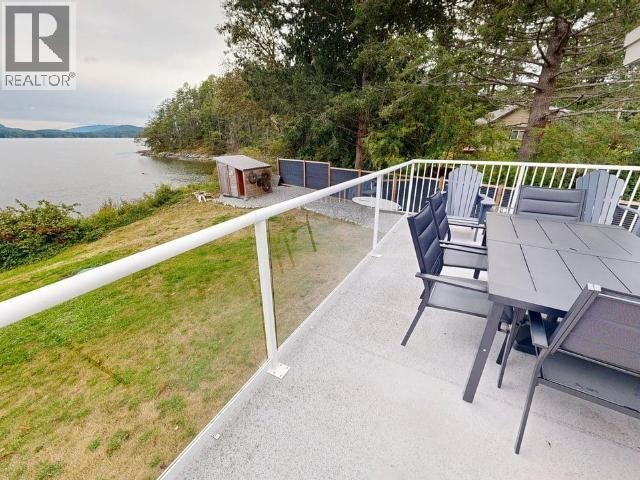 2440 Jenkinson Road, Powell River, BC