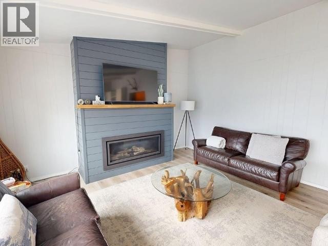 2440 Jenkinson Road, Powell River, BC