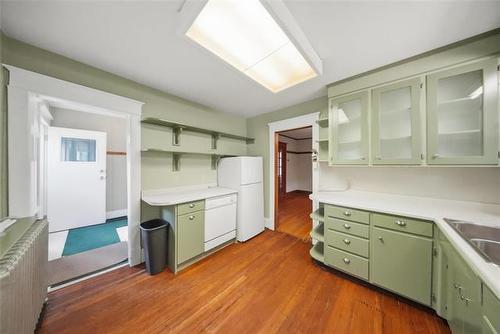 201 Vernon Rd, Winnipeg, MB 
