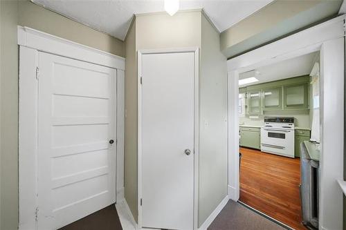 201 Vernon Rd, Winnipeg, MB 
