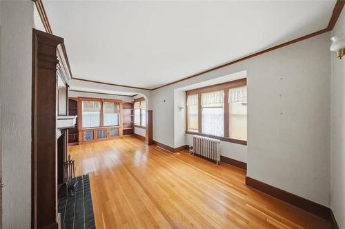 201 Vernon Rd, Winnipeg, MB 