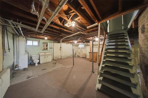 201 Vernon Rd, Winnipeg, MB 