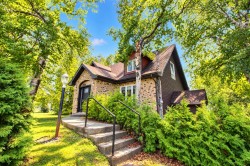 10 Rue Pauzé Val-D'Or, QC J9P 5E9