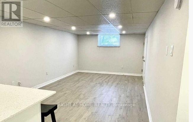 5 Wanita Road, Mississauga, ON