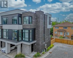 12 HOSTEL LANE Richmond Hill, ON L4C 5S9