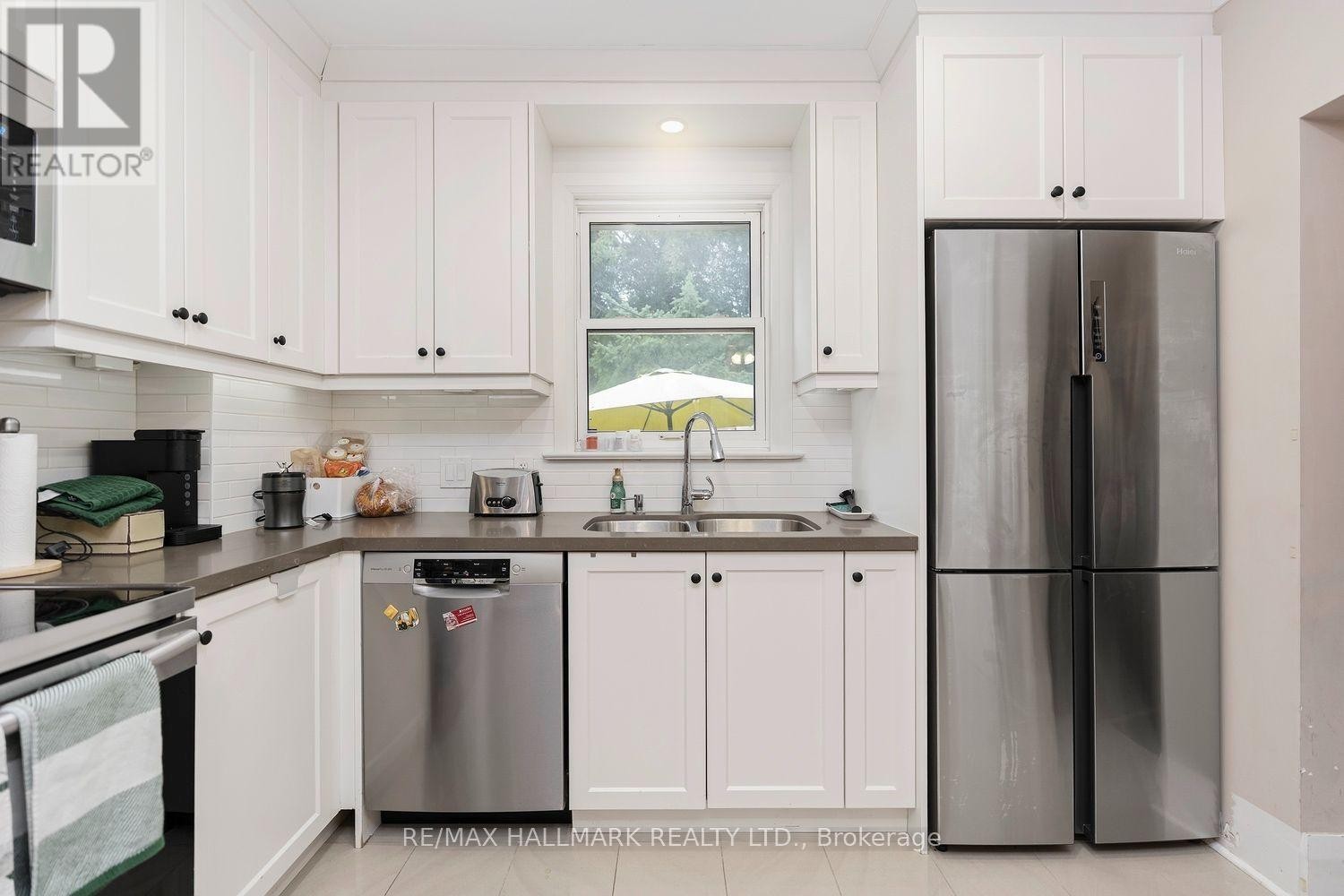 141 Humbercrest Boulevard, Toronto, ON