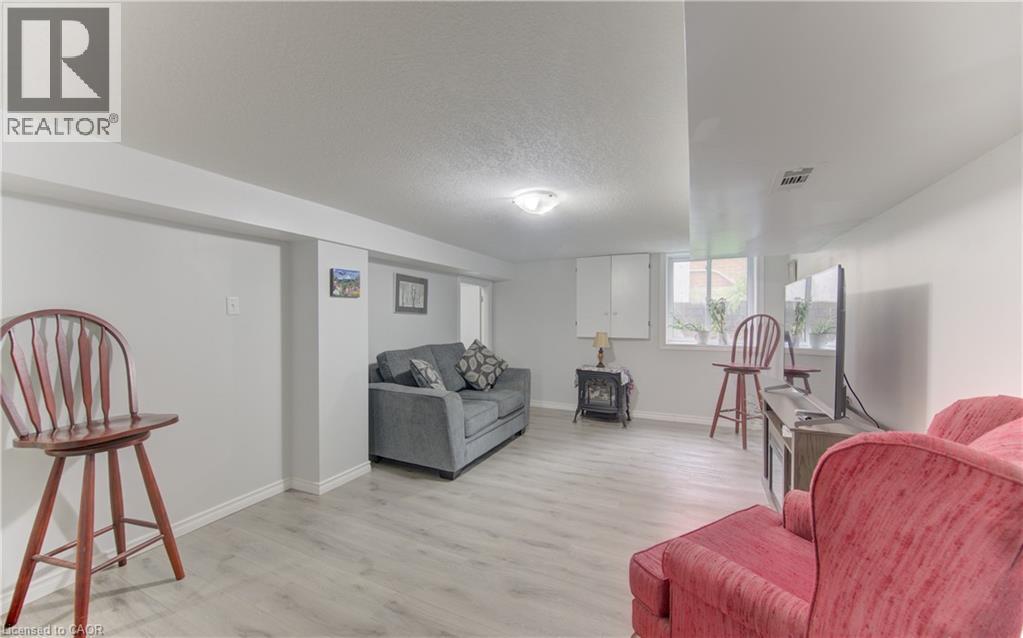 104 Mausser Avenue, Kitchener, ON