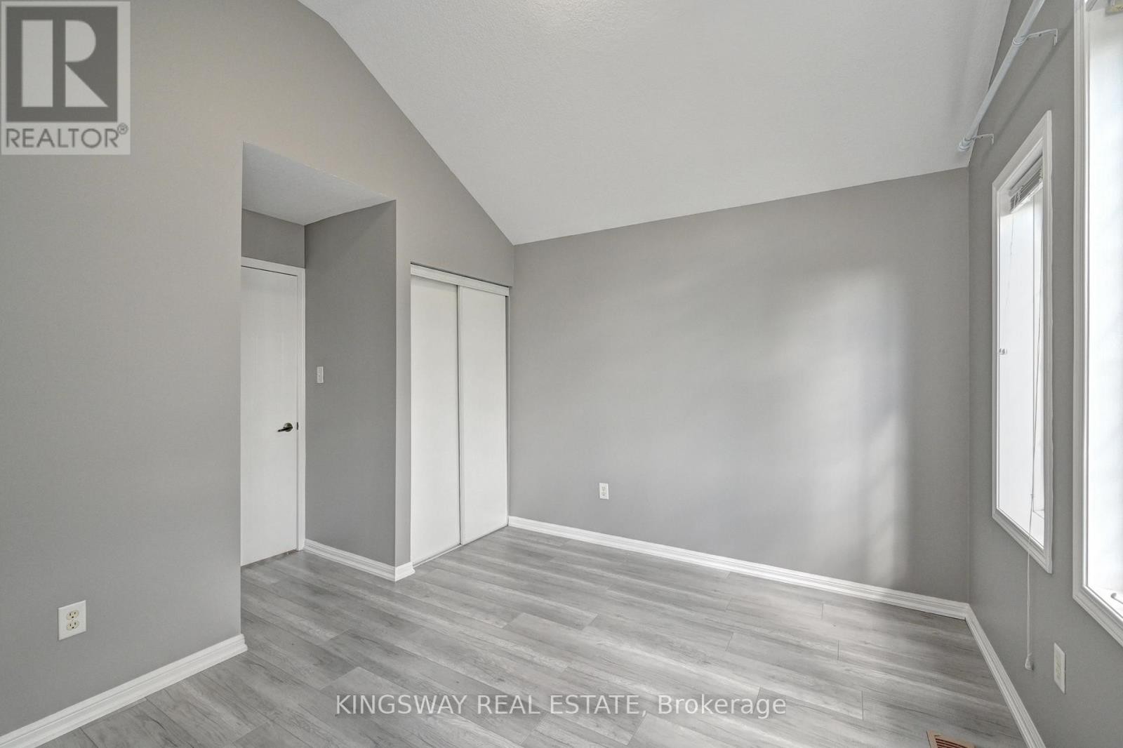 103 Blackbird Circle, Cambridge, ON