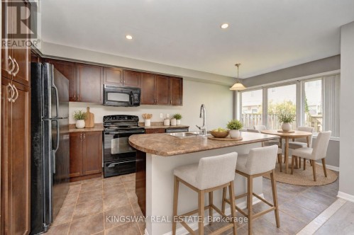 103 Blackbird Circle, Cambridge, ON 