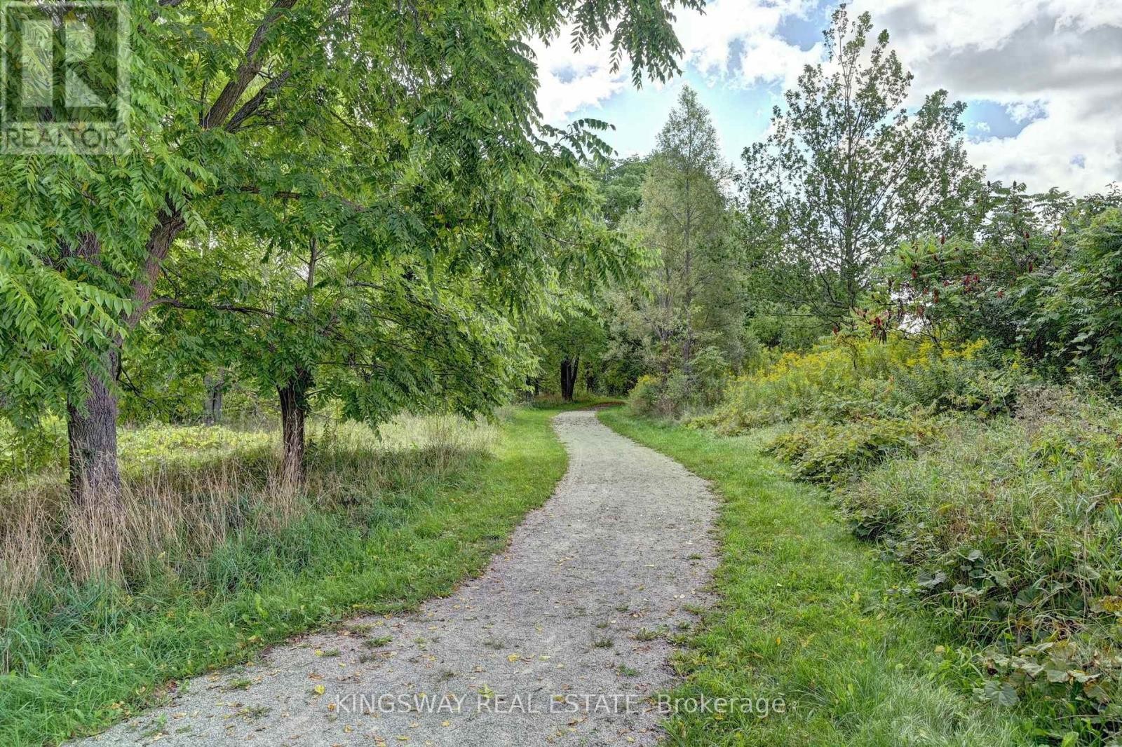 103 Blackbird Circle, Cambridge, ON