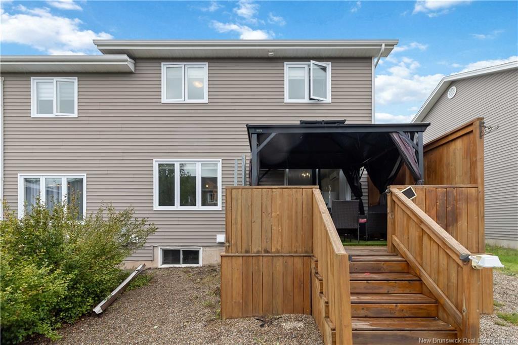 34 Oxiard St, Dieppe, NB