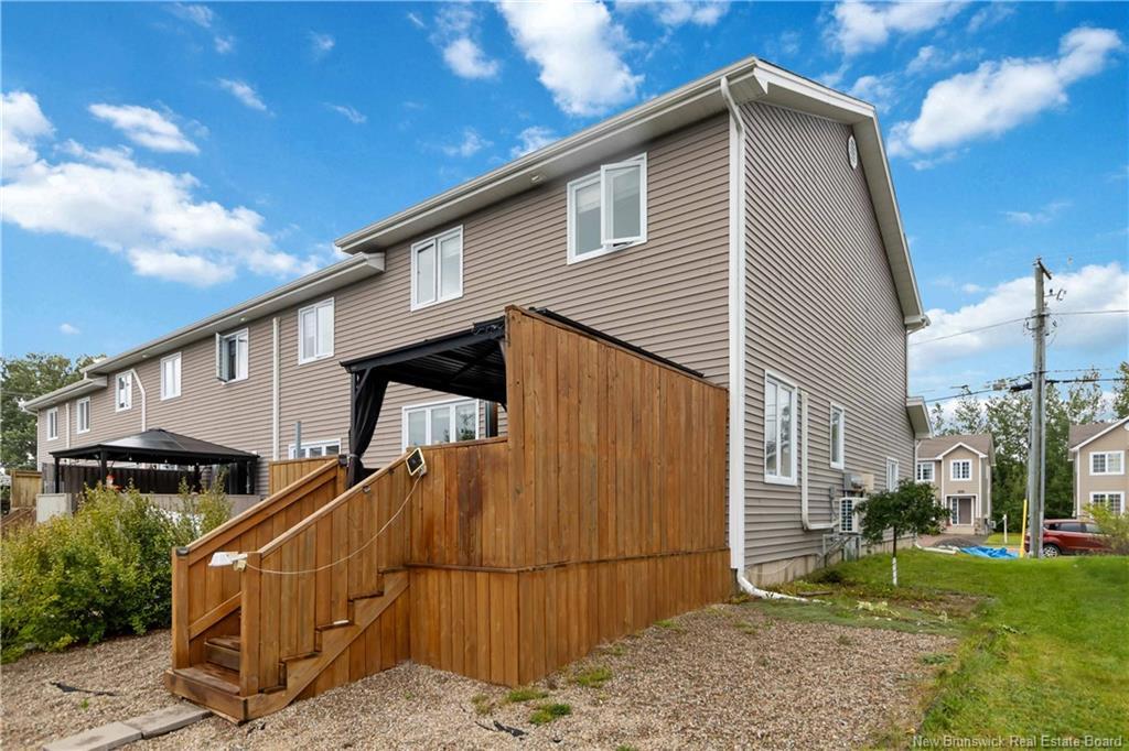34 Oxiard St, Dieppe, NB