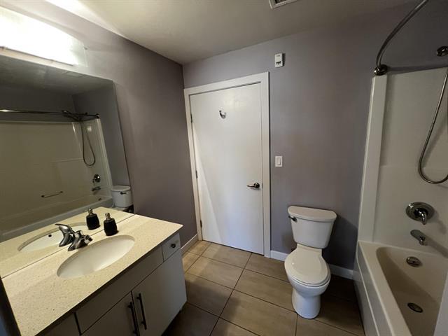 414-80 Barnes St, Winnipeg, MB