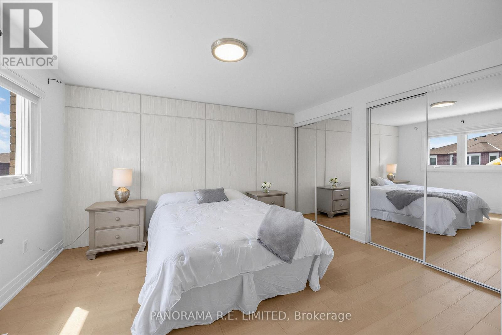 291 Glenn Hawthorne Boulevard, Mississauga, ON