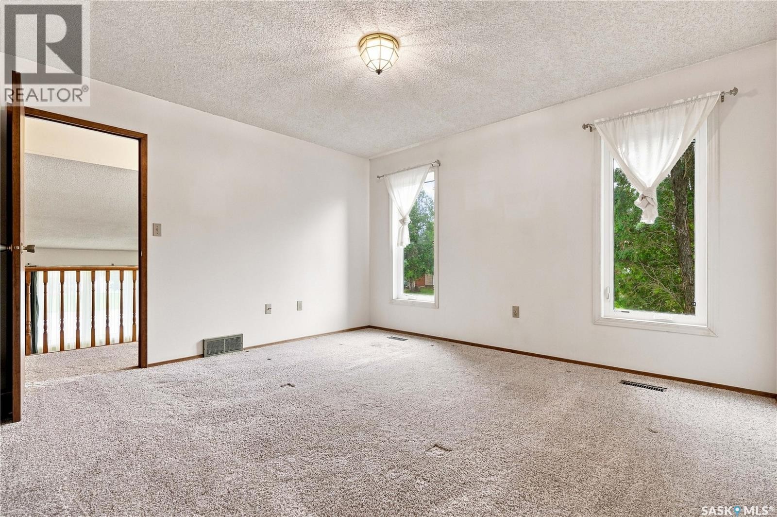302 Nemeiben Road, Saskatoon, SK