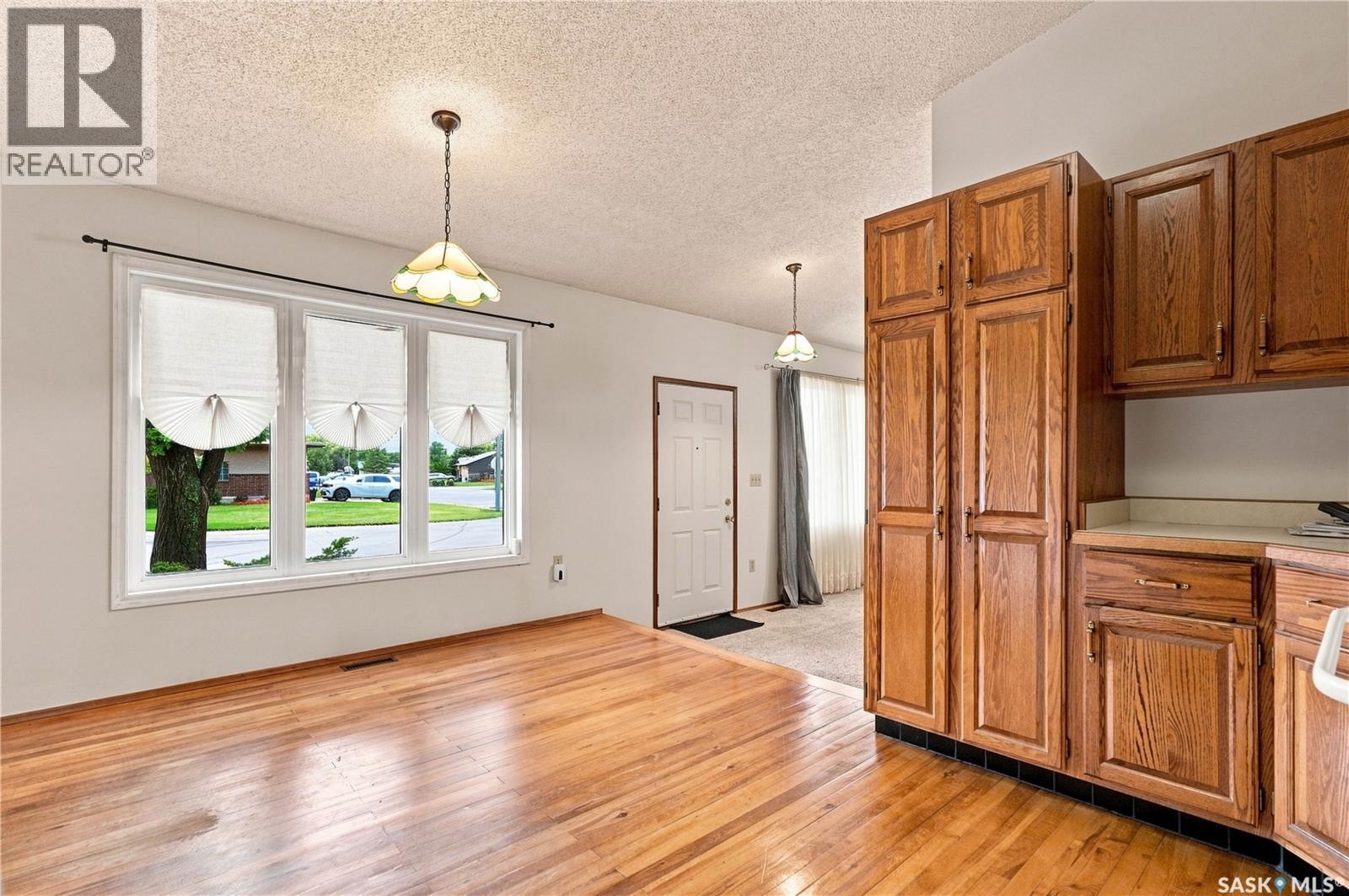 302 Nemeiben Road, Saskatoon, SK