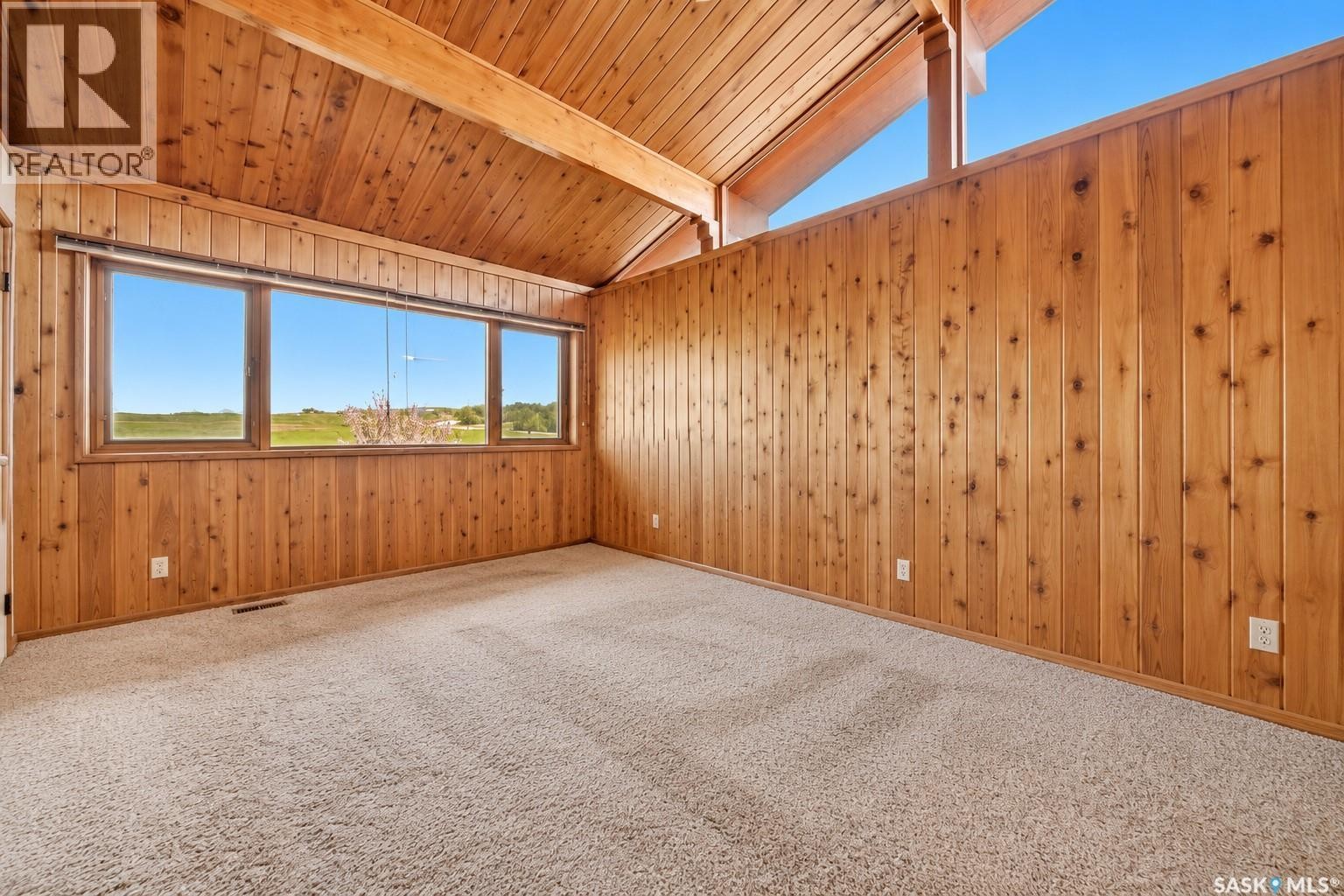 45 Miller Crescent E, Lumsden, SK