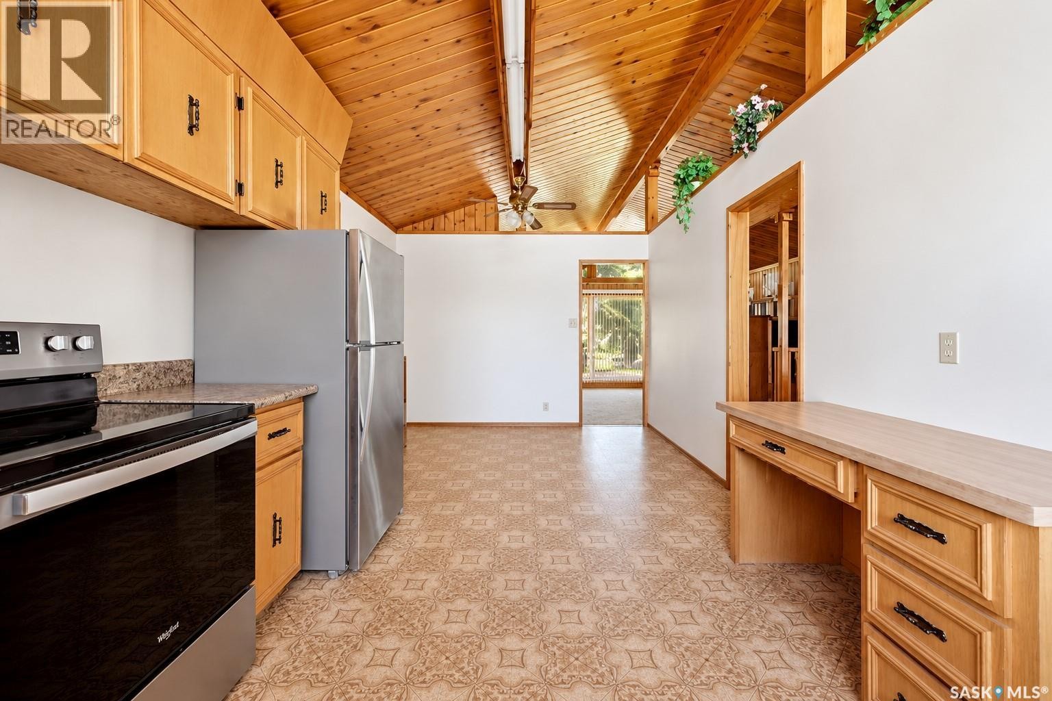 45 Miller Crescent E, Lumsden, SK