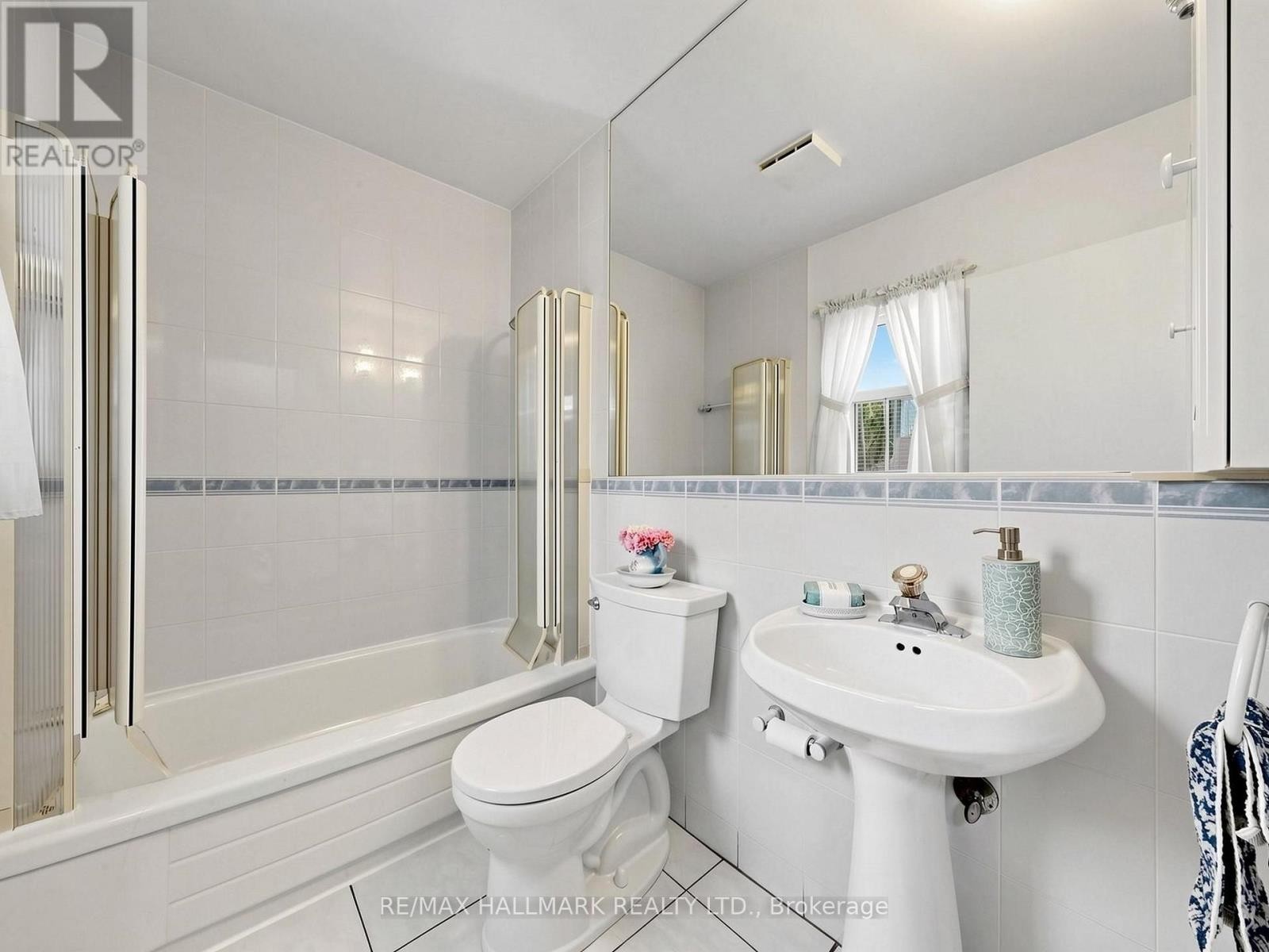20 Elfreda Boulevard, Toronto, ON