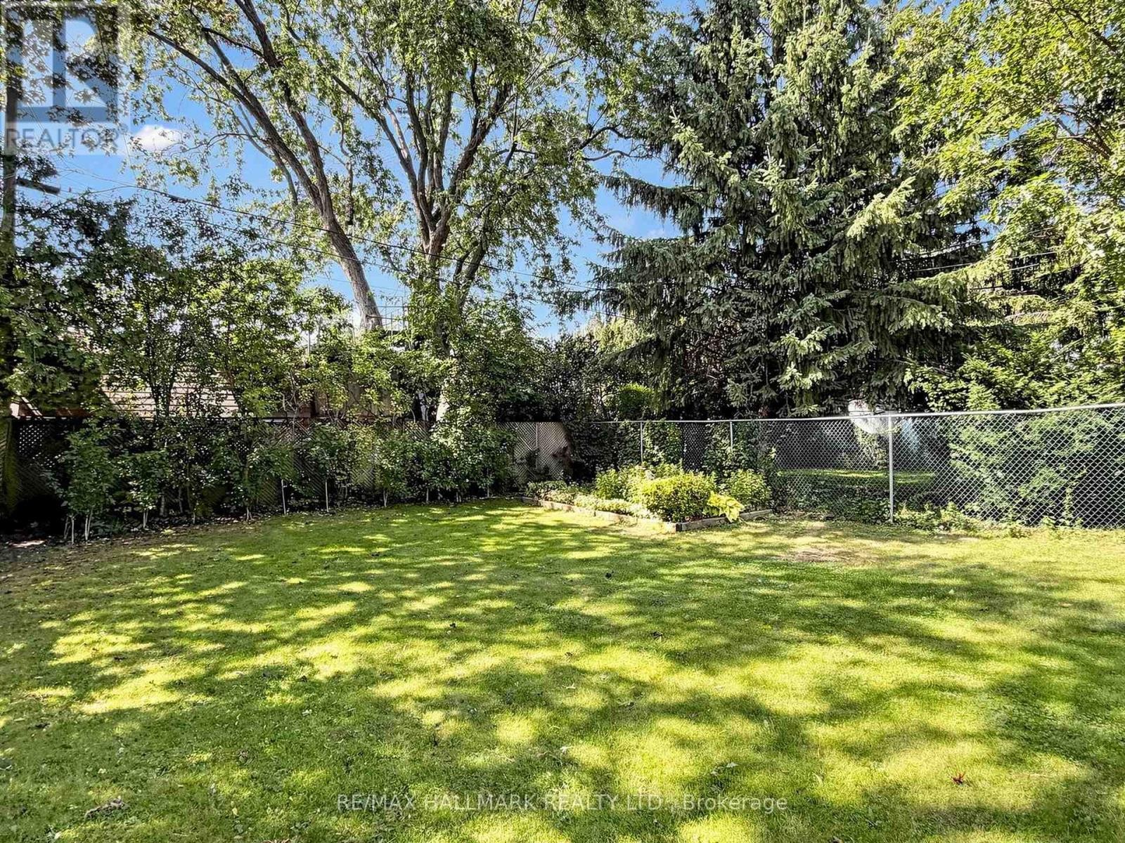 20 Elfreda Boulevard, Toronto, ON