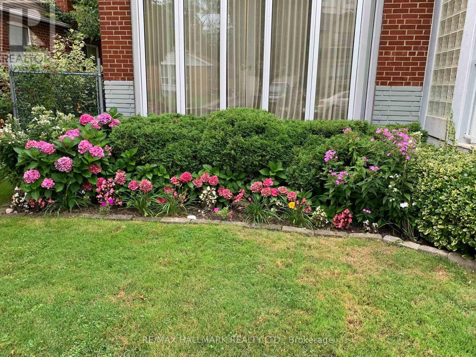 20 Elfreda Boulevard, Toronto, ON