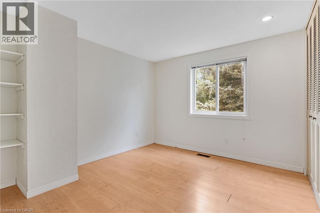 7 Underhill Crescent, Kitchener, ON