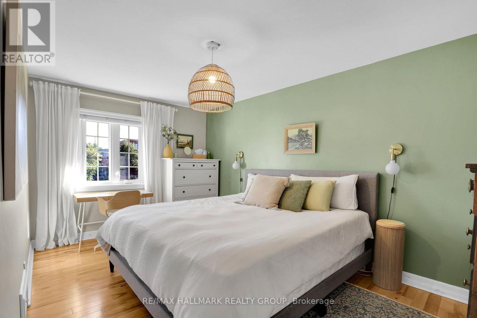174 Compton Avenue, Ottawa, ON