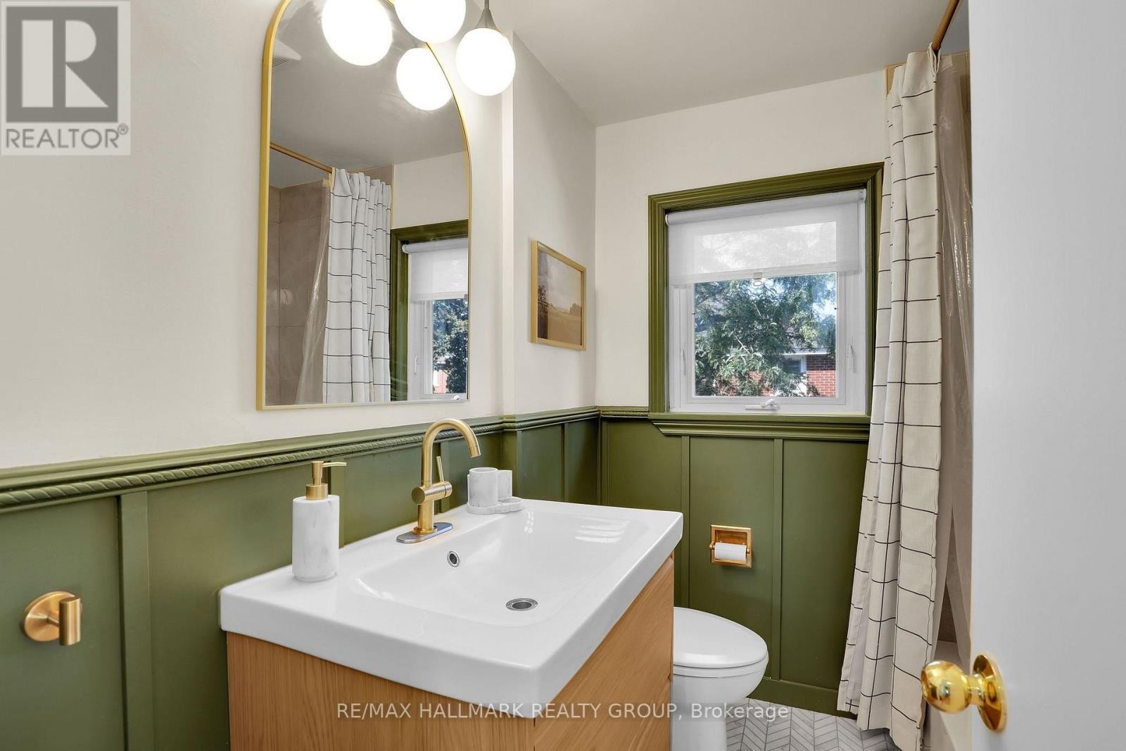174 Compton Avenue, Ottawa, ON