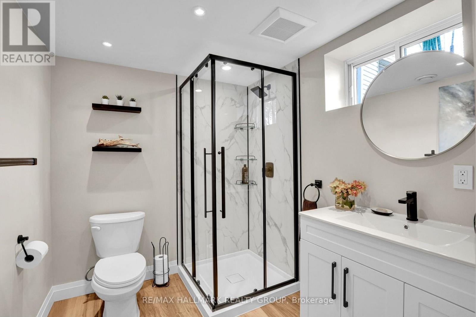 174 Compton Avenue, Ottawa, ON