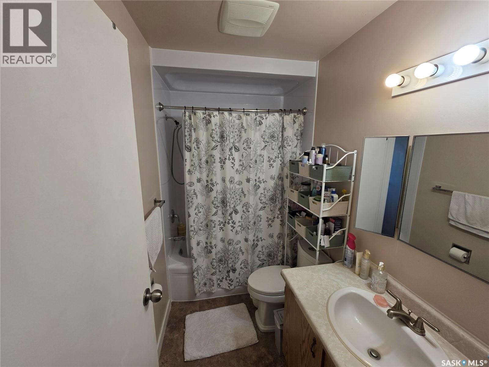 138 Cedar Meadow Drive, Regina, SK