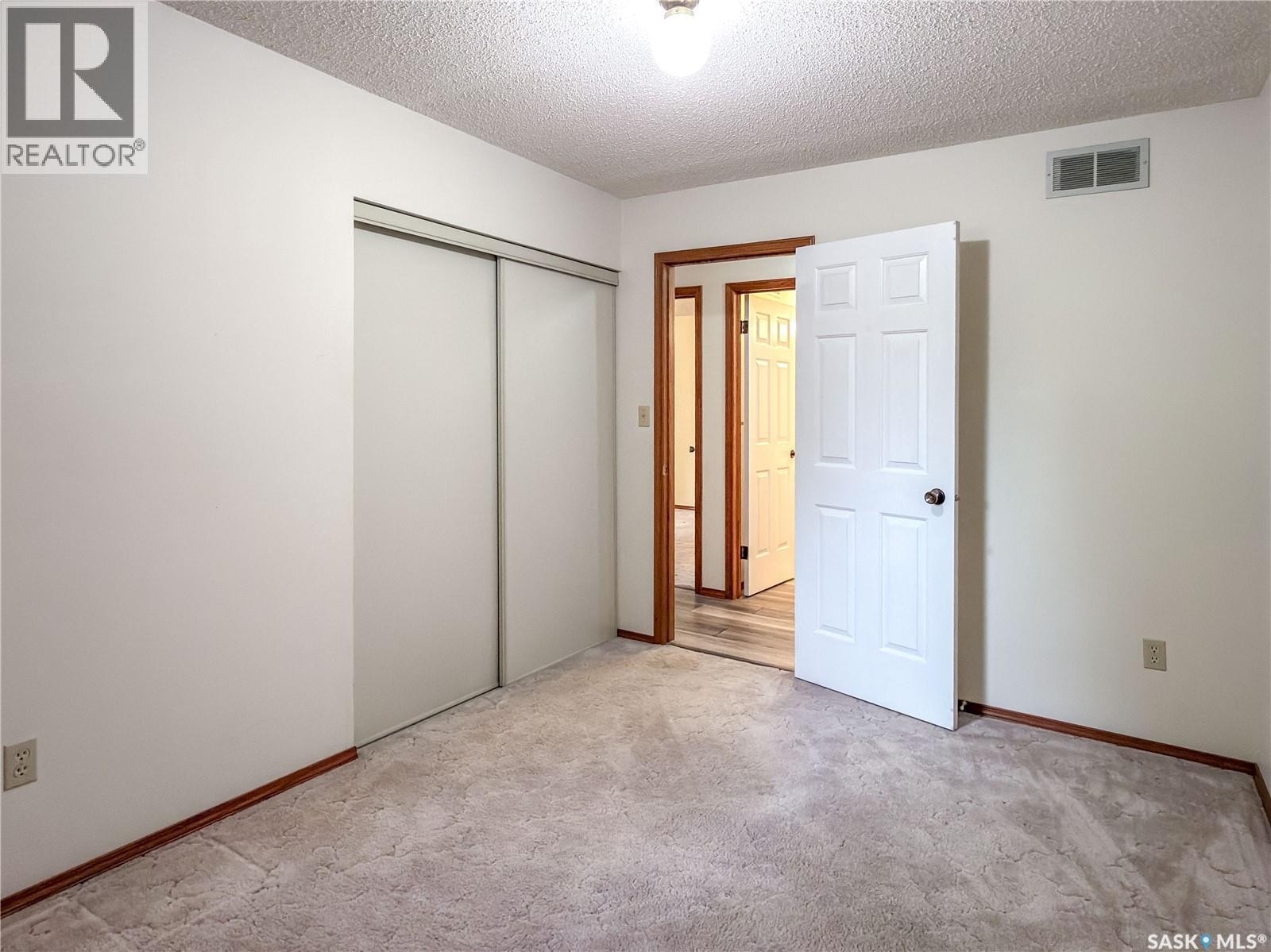 2726 Poplar Place E, Regina, SK