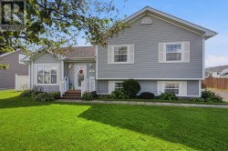 26 Finn Avenue Grand Falls - Windsor, NL A2A 2M8