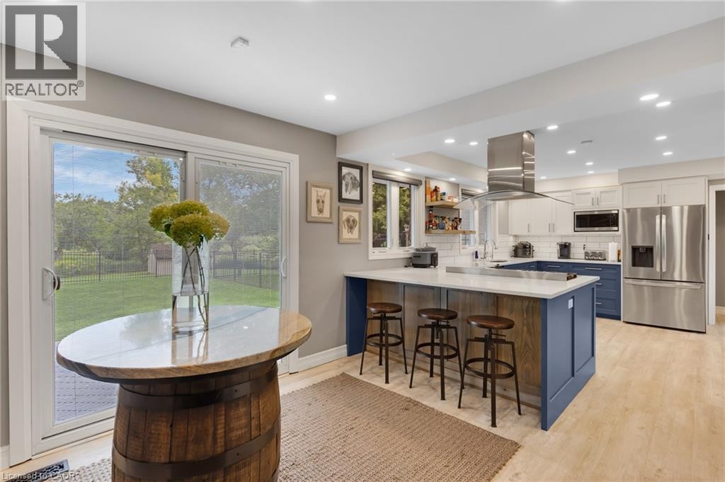 2172 Centre Road, Flamborough, ON