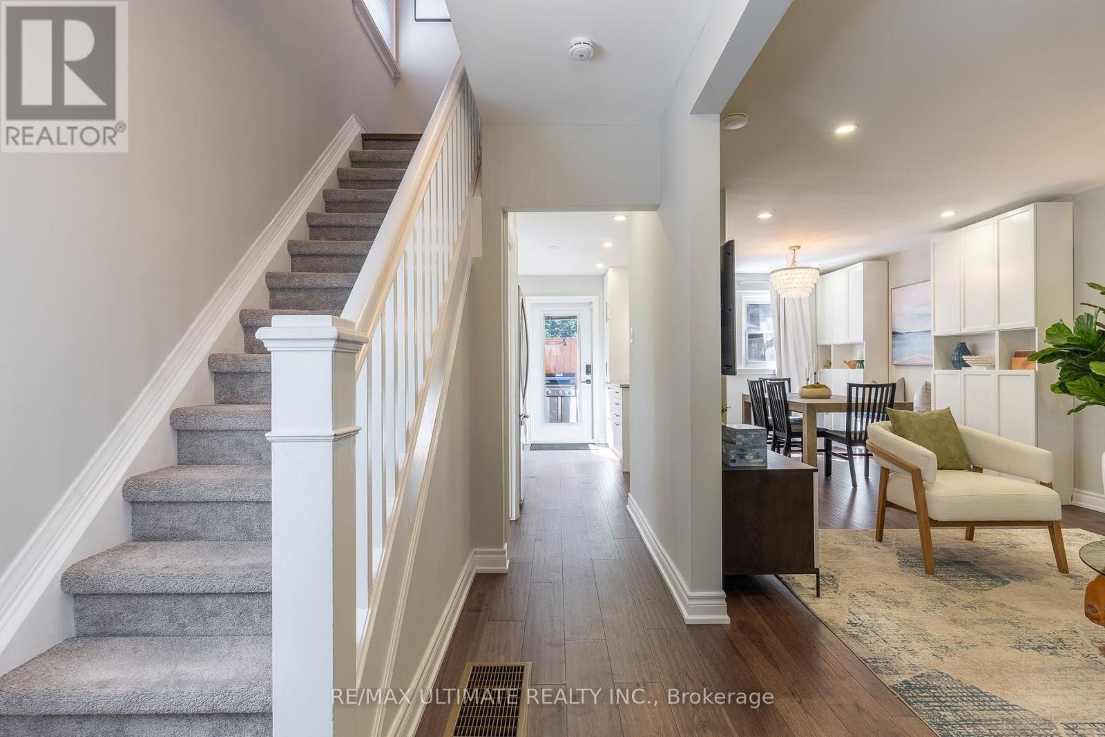 3 Thursfield Crescent, Toronto, ON