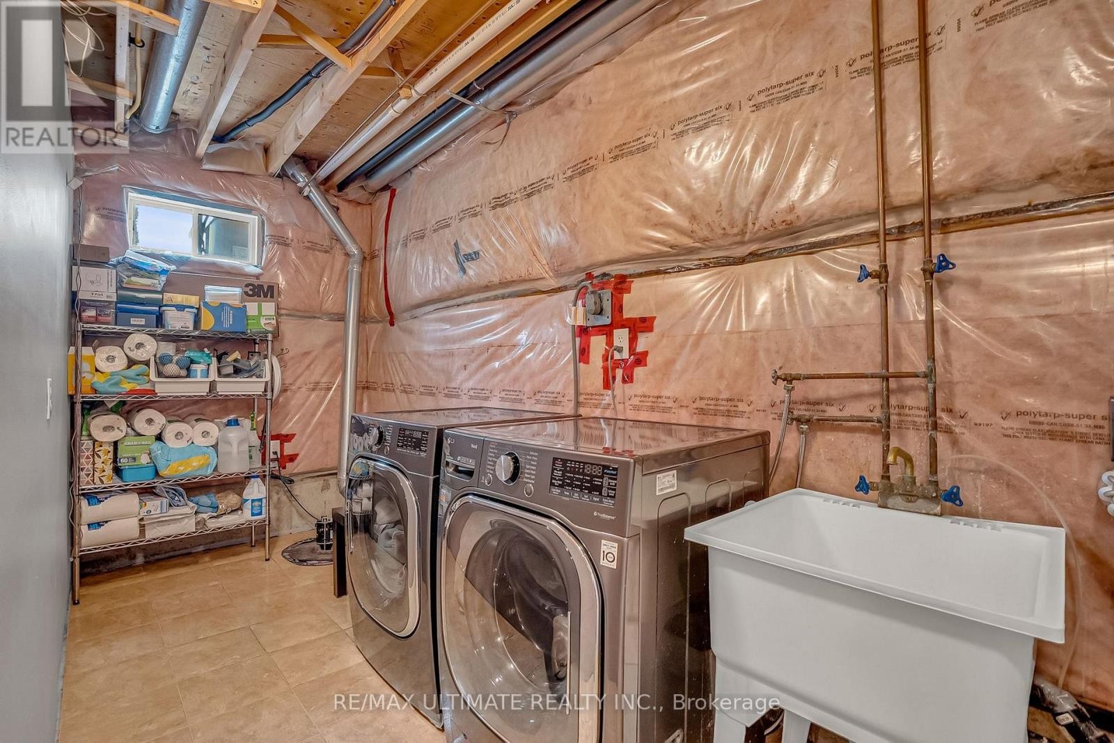 Lower Level Laundry - 96 Bruce Crescent, Barrie, ON