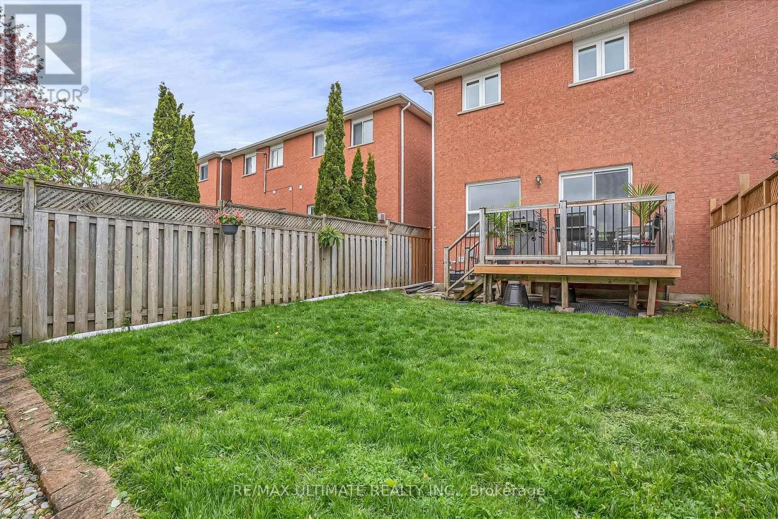 Fully Fenced Backyard - 96 Bruce Crescent, Barrie, ON