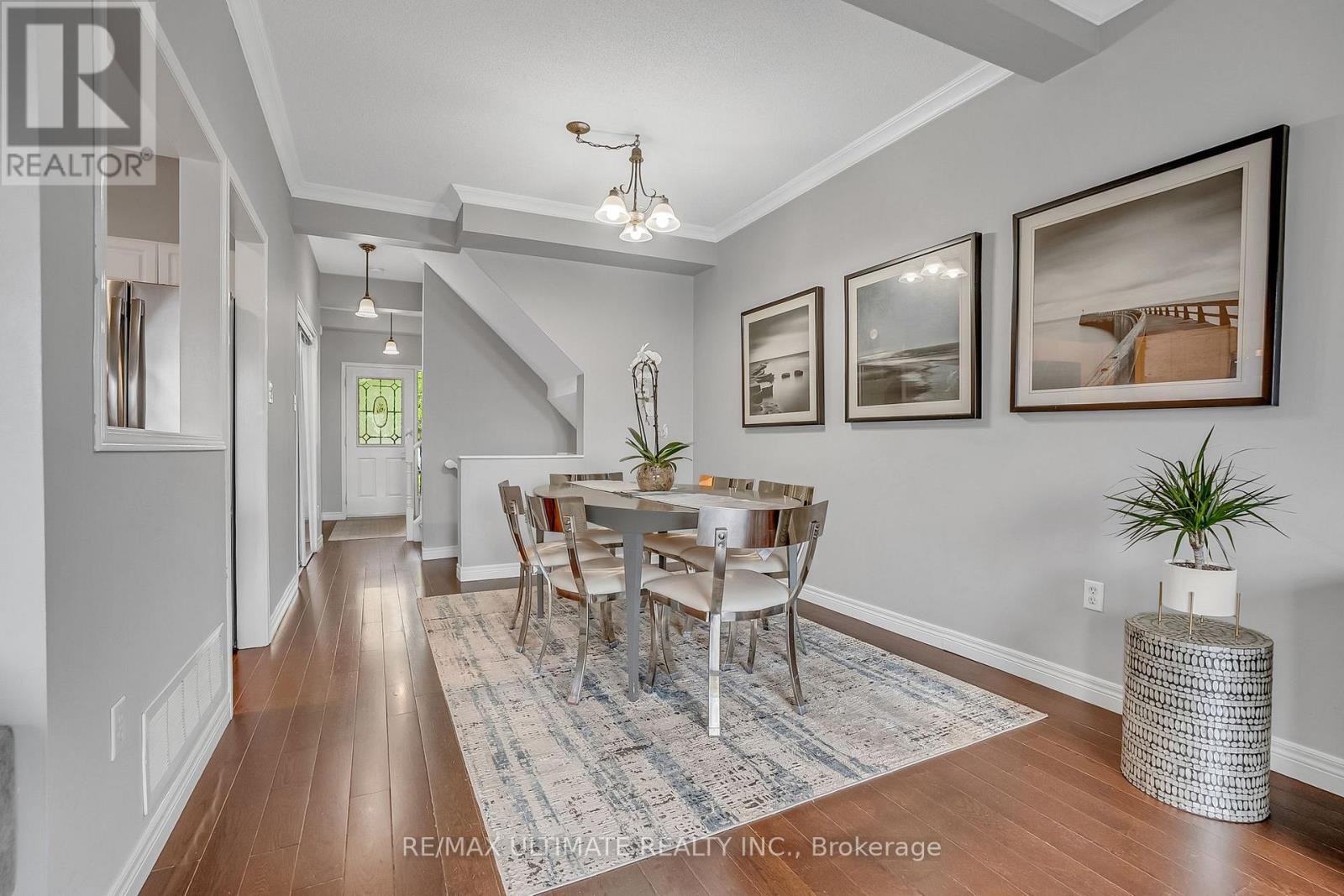 Spacious Dining Room - 96 Bruce Crescent, Barrie, ON