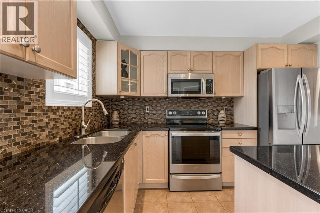 125 Voyager Pass, Binbrook, ON