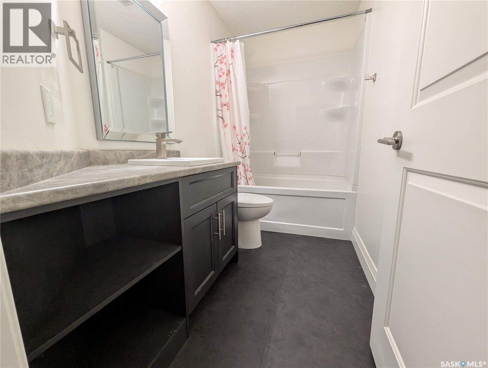 204 921 Main Street E, Saskatoon, SK
