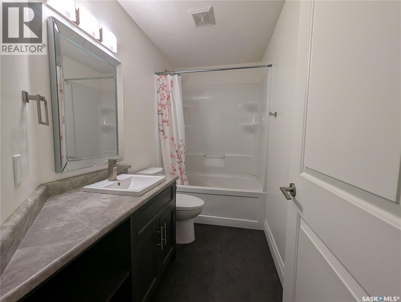 204 921 Main Street E, Saskatoon, SK