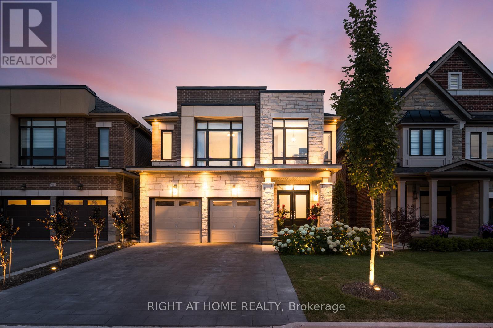 42 Alistair Crescent, Vaughan, ON